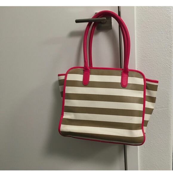 New Betsey Johnson Pink Tan White Stripped Shoulder Handle Heart Purse Handbag - Picture 4 of 6
